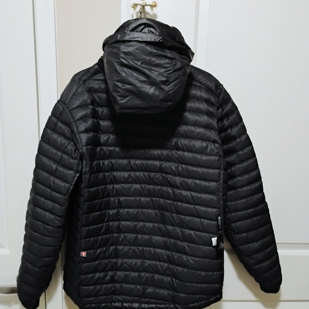 Black Diamond Quilted Black Puffer Jacket - Picture 3 of 13